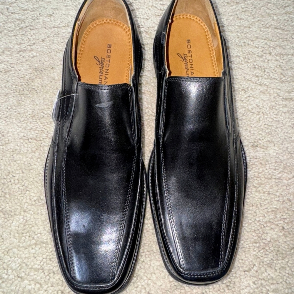 NIB MEN’S BOSTONIAN SPADER LIGHTWEIGHT SLIP ON SHOES SIZE 11M